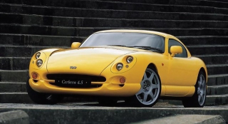 Illustration for article titled The Ten Cars We'd Go To Prison For
